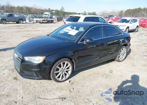 2015 Audi A3 1.8T Premium z USA, uszkodzony, nr VIN WAUACGFF2F1071071